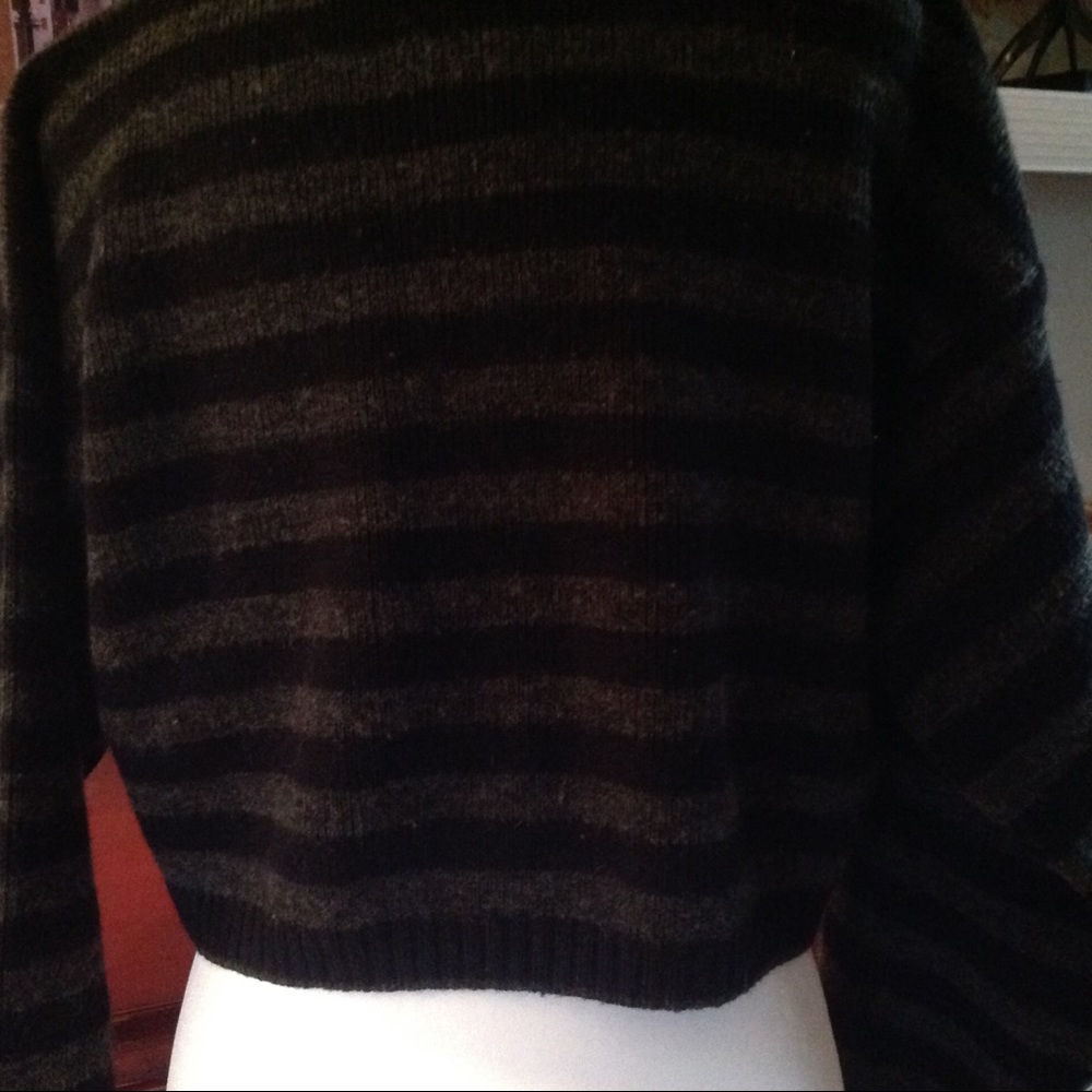 Cropped Sweater Made In Italy - Picture 4 of 7